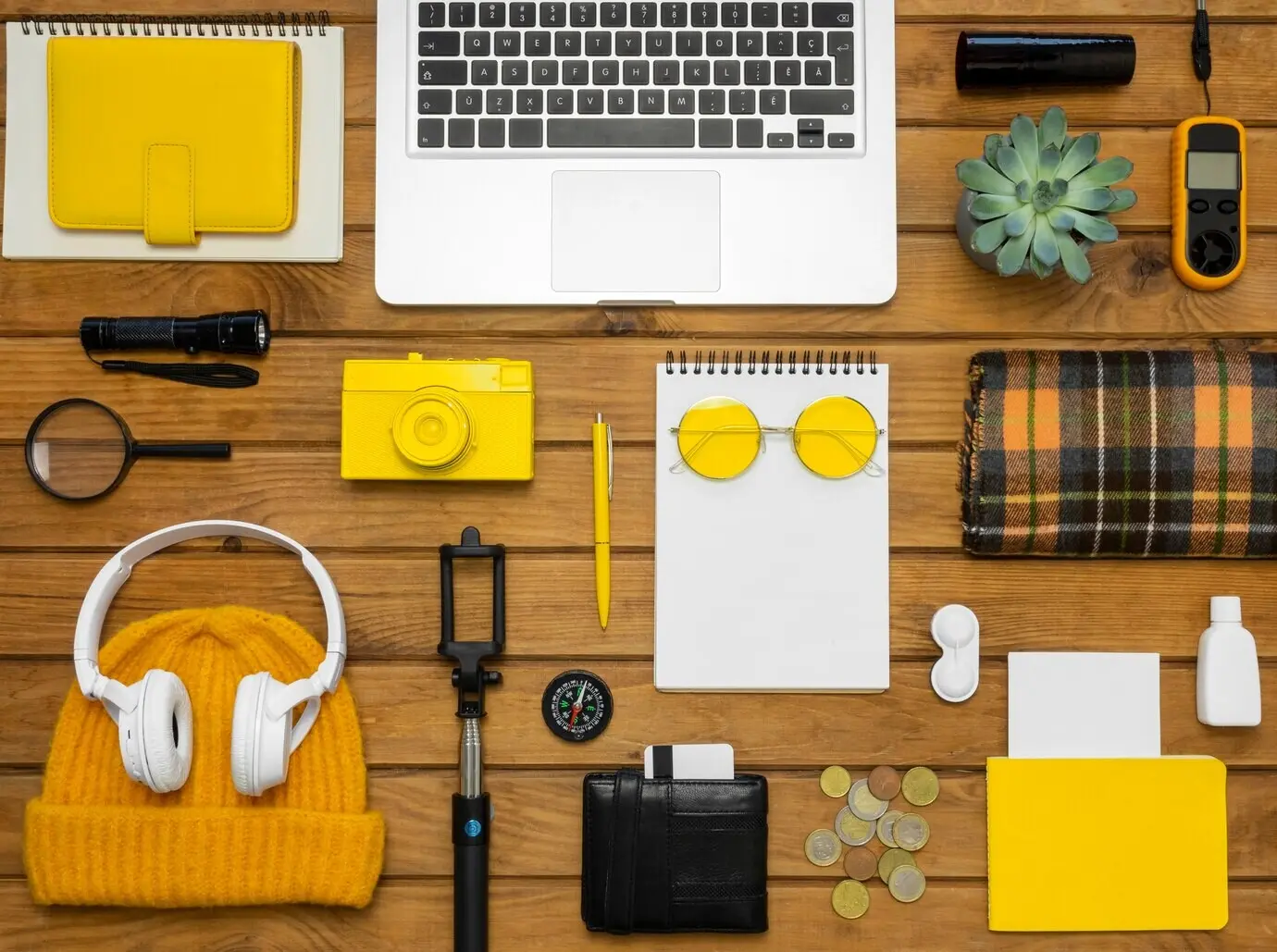 Sammlung von Reise-Stillleben